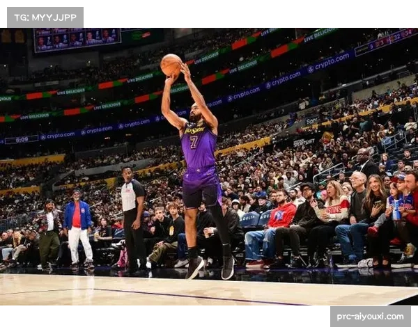 雷迪克赞斯玛特进攻活跃防守坚韧 文森特完美融入首发阵容